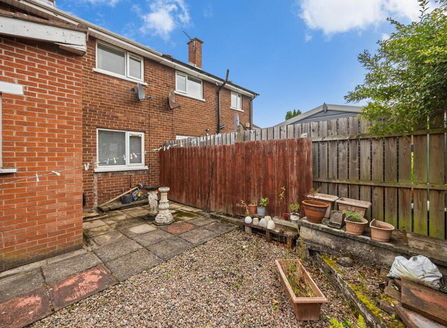 16 Knocknagoney Road, Belfast, BT4 2PW