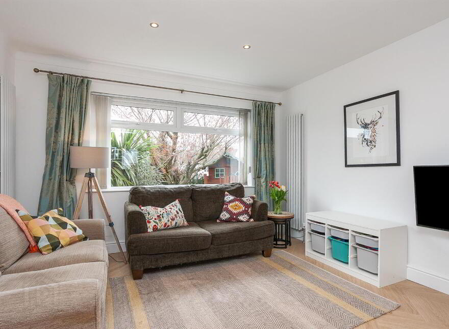 4 Gortgrib Drive, Belfast, BT5 7QX