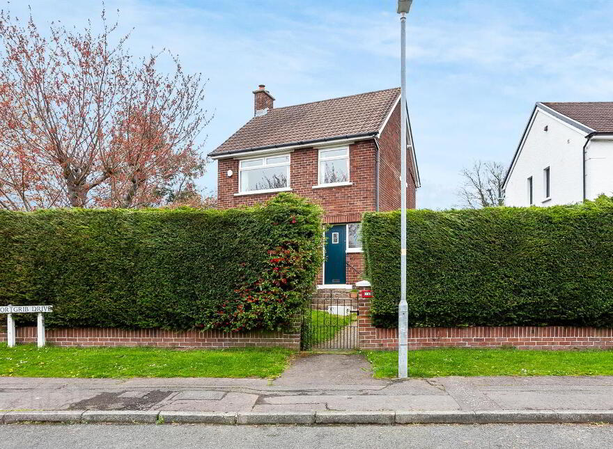 4 Gortgrib Drive, Belfast, BT5 7QX