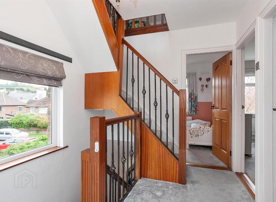4 Gortgrib Drive, Belfast, BT5 7QX