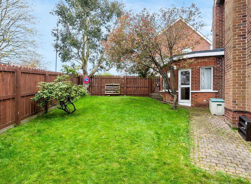 4 Gortgrib Drive, Belfast, BT5 7QX