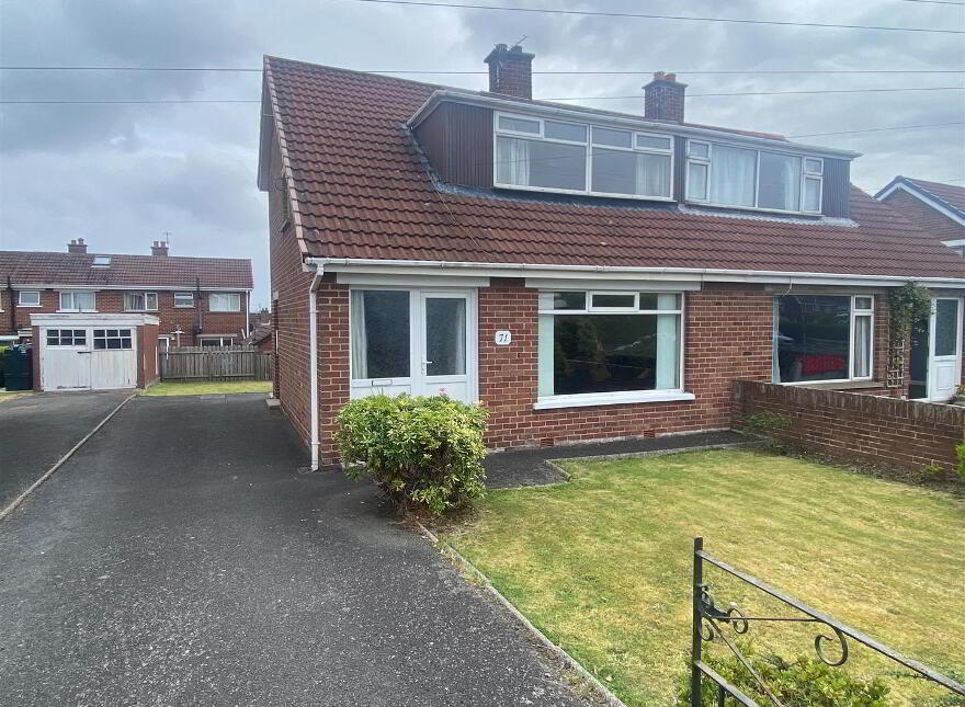 71 Rathmore Road, Bangor, BT19 1NU photo