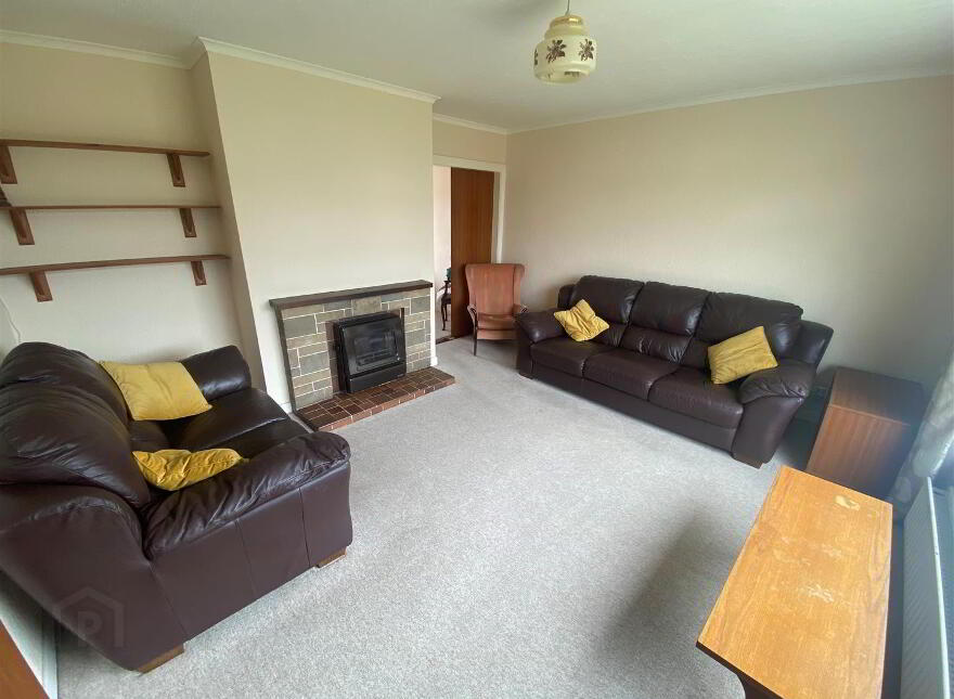 71 Rathmore Road, Bangor, BT19 1NU