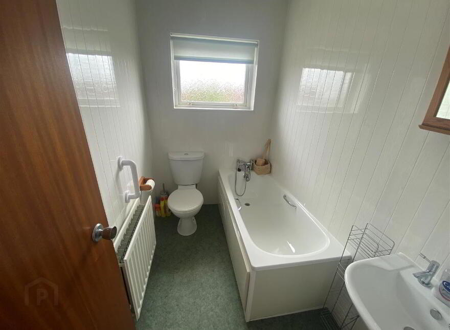 71 Rathmore Road, Bangor, BT19 1NU