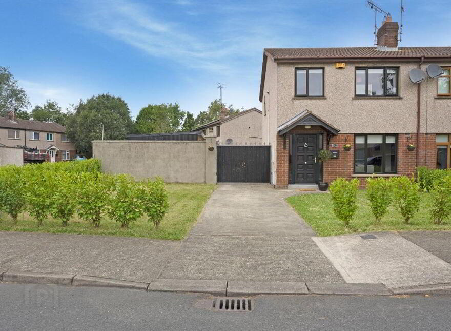 142 Oaklawns, Dundalk, A91YW5W photo