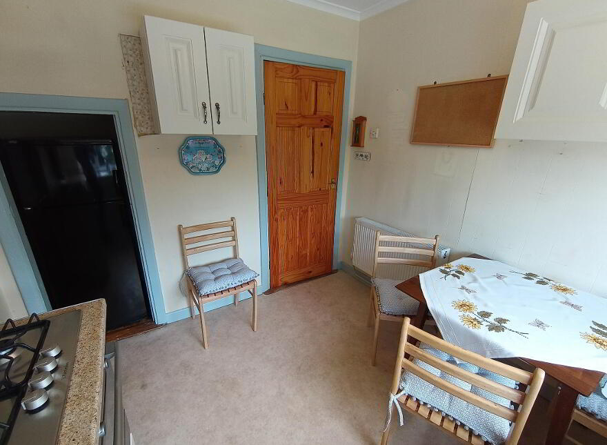 45 College Park, Corbally