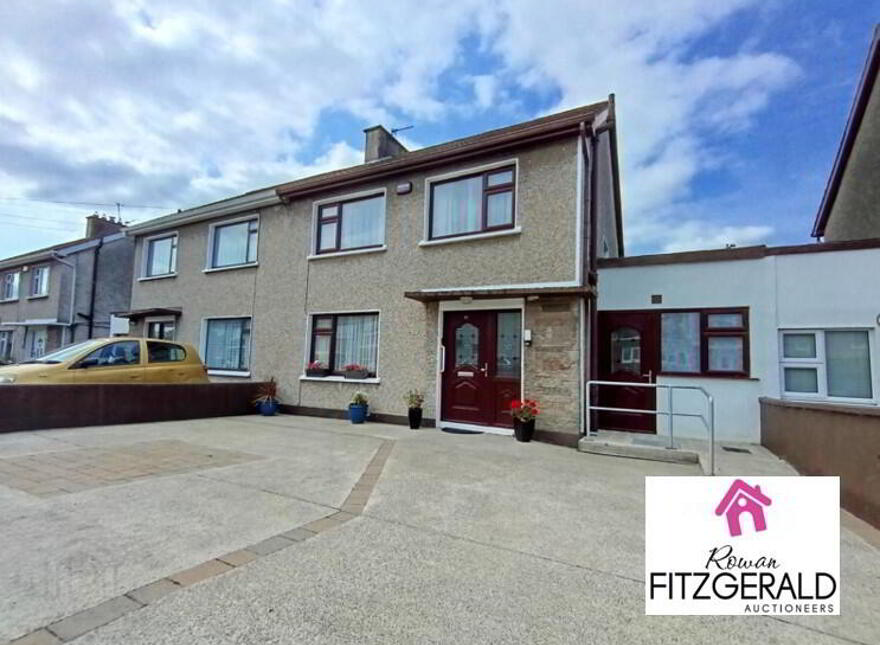 45 College Park, Corbally photo