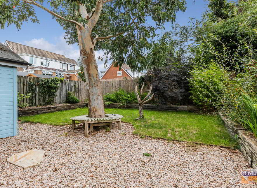 2a Fulmar Crescent, Lisburn, BT28 3HT