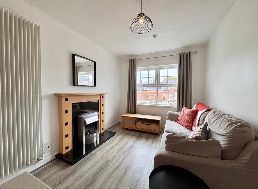 Apt 5, Ashley Court, Ashley Avenue, Belfast, BT9 7BT