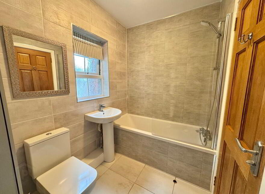 Apt 5, Ashley Court, Ashley Avenue, Belfast, BT9 7BT