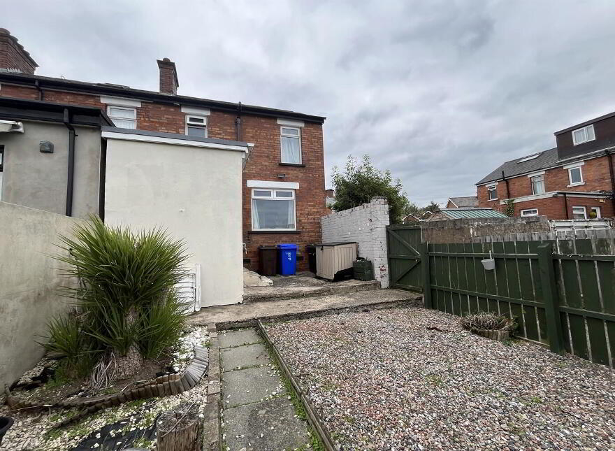38 Wheatfield Crescent, Belfast, BT14 7HT