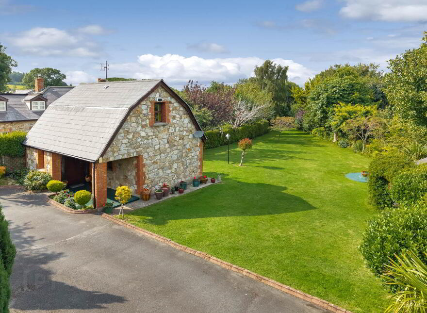 The Mews, Rathmichael Road, Rathmichael, D18KD85