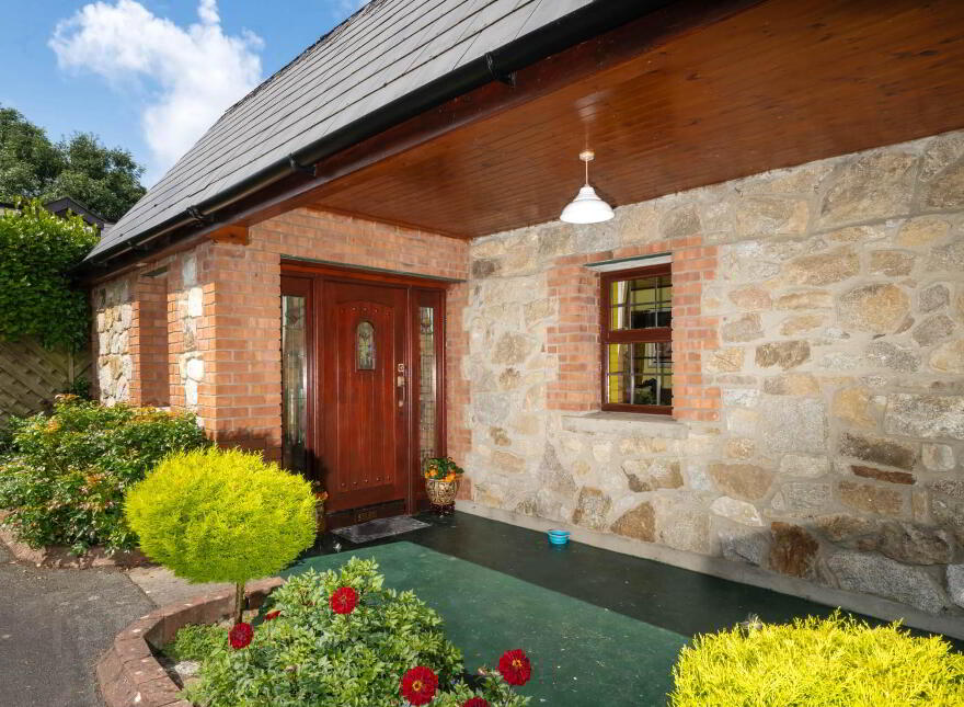 The Mews, Rathmichael Road, Rathmichael, D18KD85