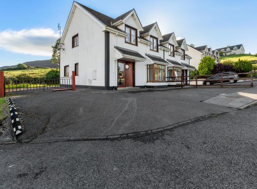 9 Ard Na Carraige, Carrick, F94YN80 photo