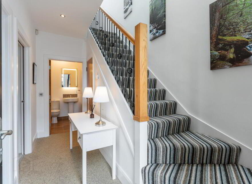 2d Godfrey Avenue, Ballyholme, Bangor, BT20 5LS