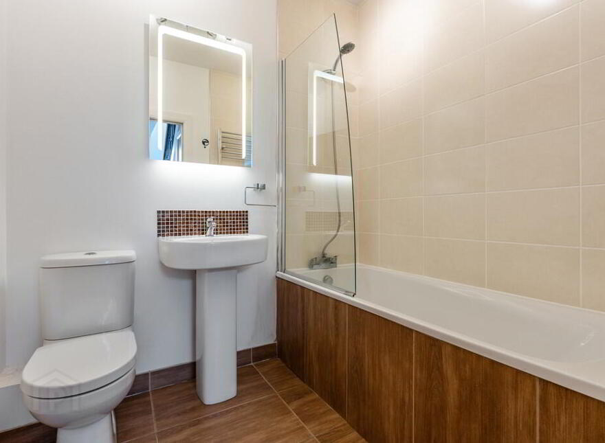 2d Godfrey Avenue, Ballyholme, Bangor, BT20 5LS