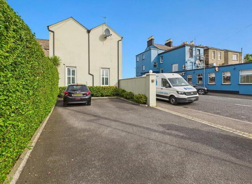 2d Godfrey Avenue, Ballyholme, Bangor, BT20 5LS