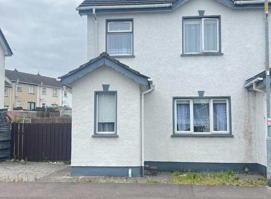 5 Benmore Court, Newry, BT34 2TG