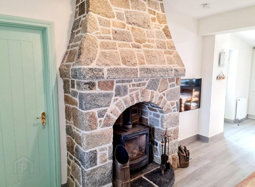 24 Head Road, Kilkeel, BT34 4HU