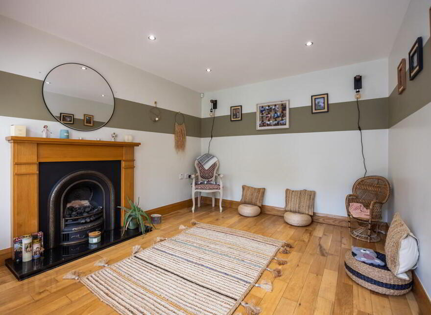 2 Old Golf Course Park, Dunmurry, Belfast, BT17 0FH