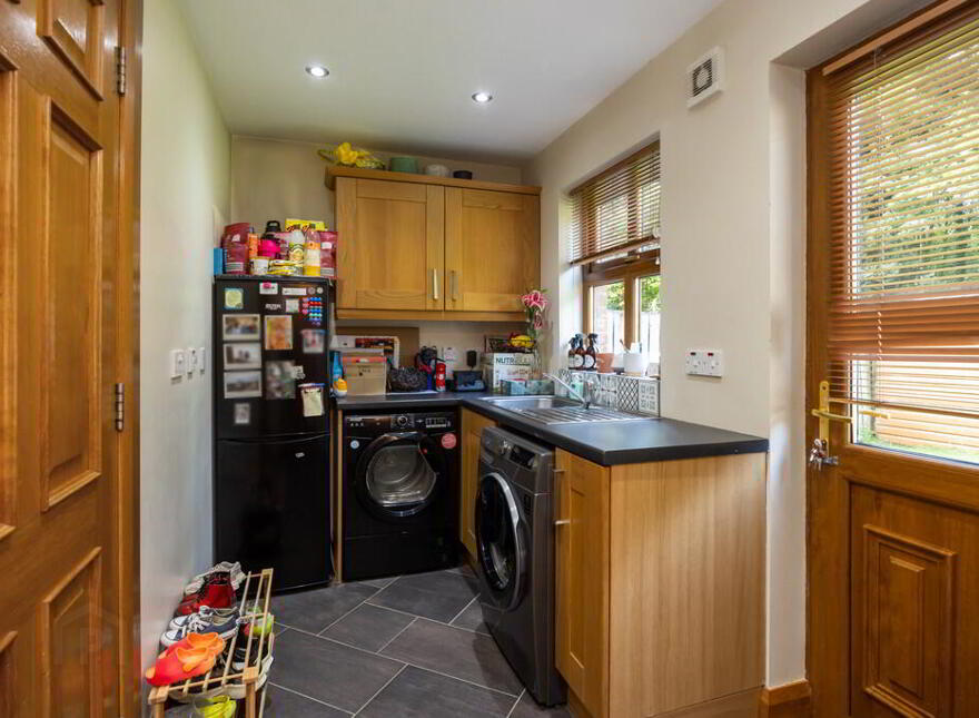 2 Old Golf Course Park, Dunmurry, Belfast, BT17 0FH