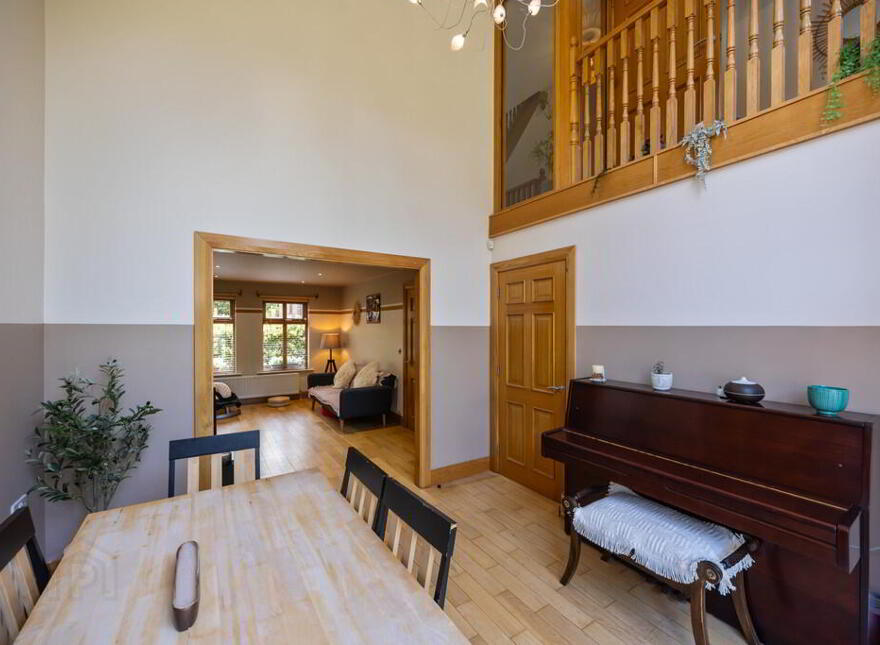 2 Old Golf Course Park, Dunmurry, Belfast, BT17 0FH