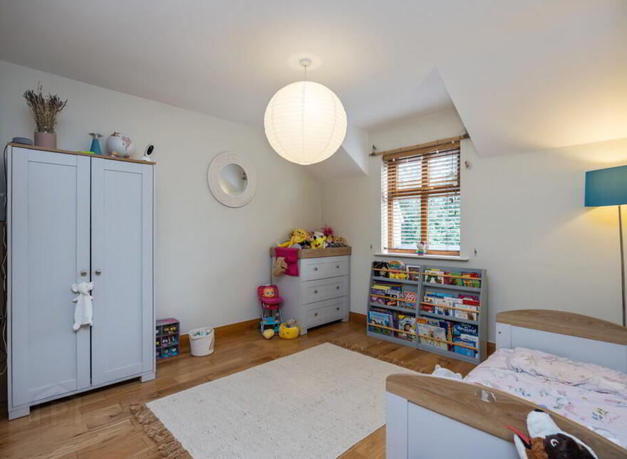 2 Old Golf Course Park, Dunmurry, Belfast, BT17 0FH