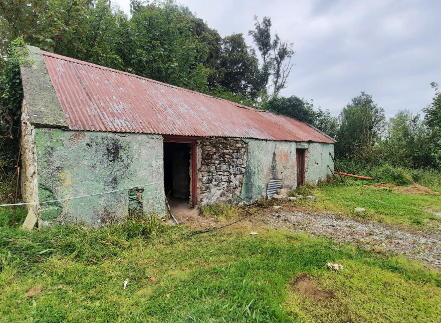 Srah Lower, Carracastle