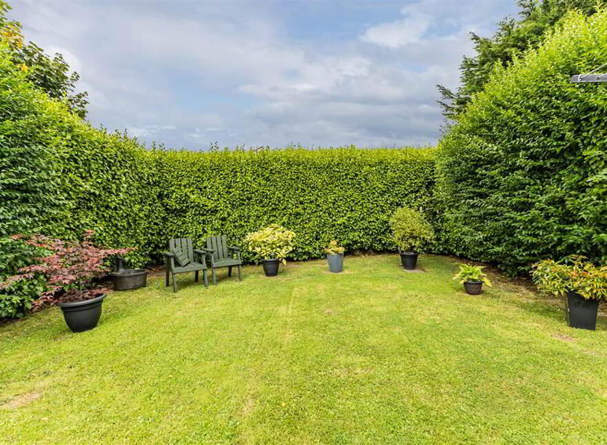 12 Loverock Way, Bangor, BT19 1AW