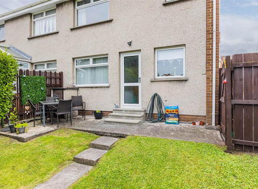 12 Loverock Way, Bangor, BT19 1AW