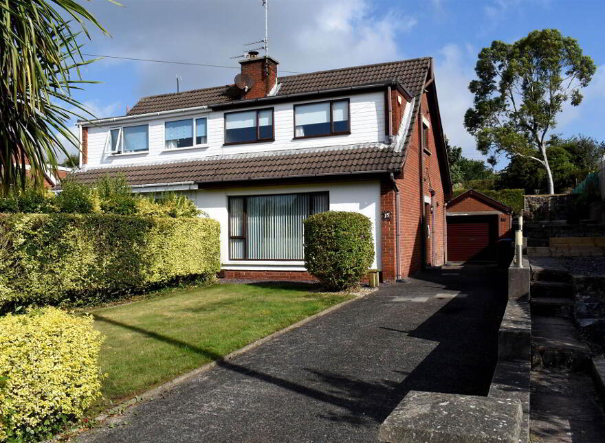 15 Victoria Road, Newtownards, BT23 7EE photo