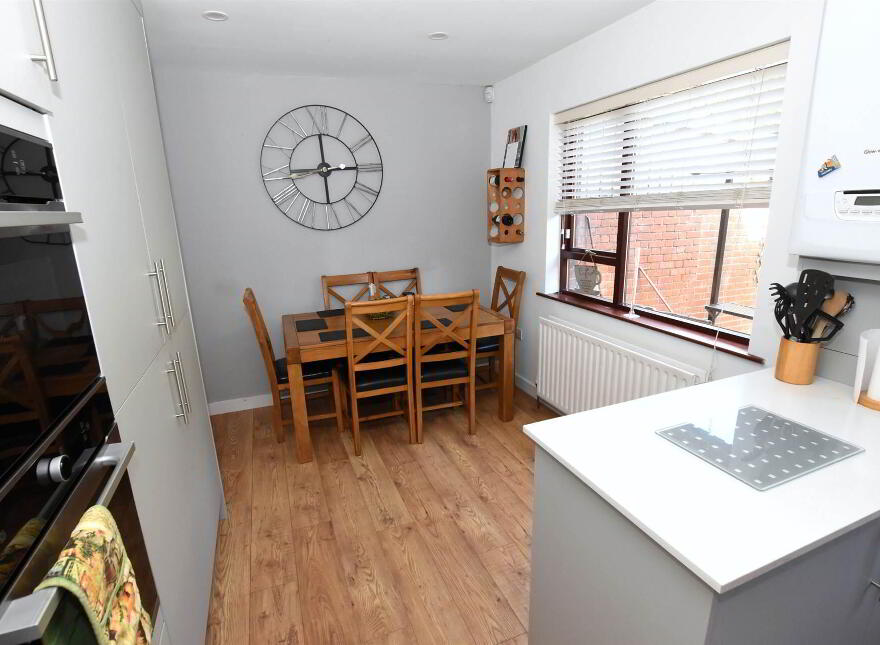 15 Victoria Road, Newtownards, BT23 7EE