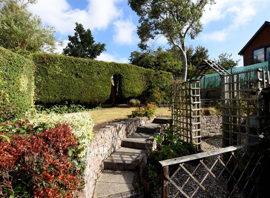 15 Victoria Road, Newtownards, BT23 7EE