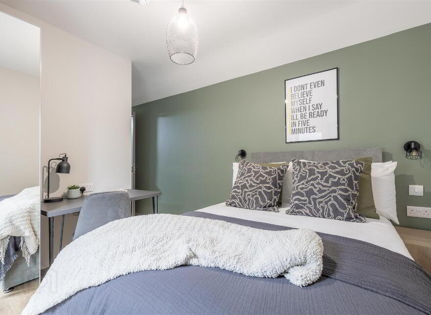 Rooms 1, 2 & 6, 300 Beersbridge Road, Belfast, BT5 5DY