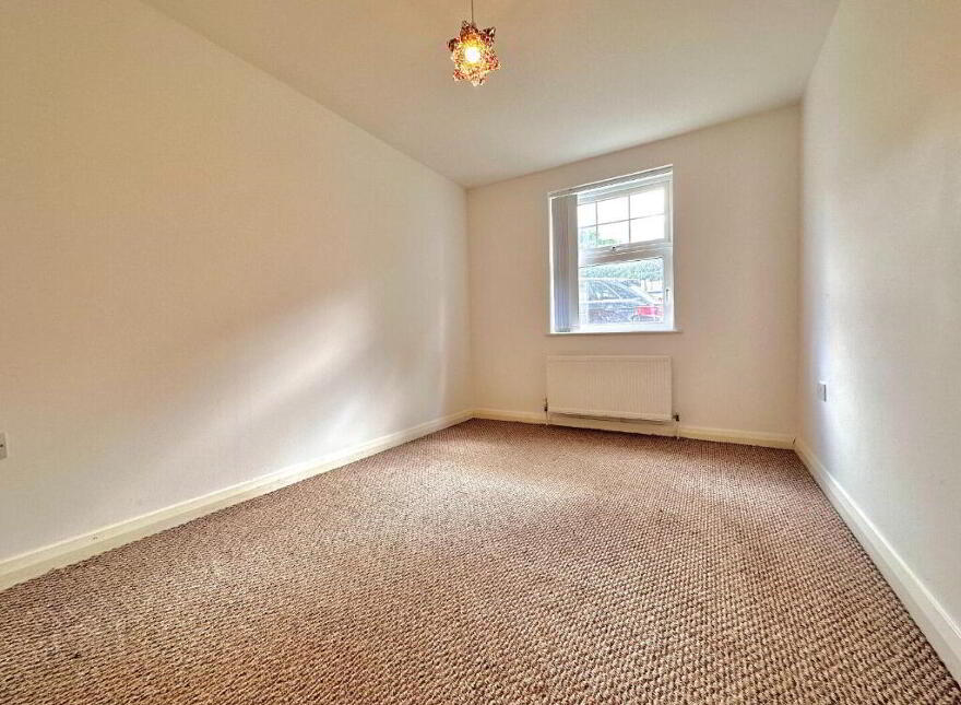 105a Ulsterville Avenue, Belfast, BT9 7AU