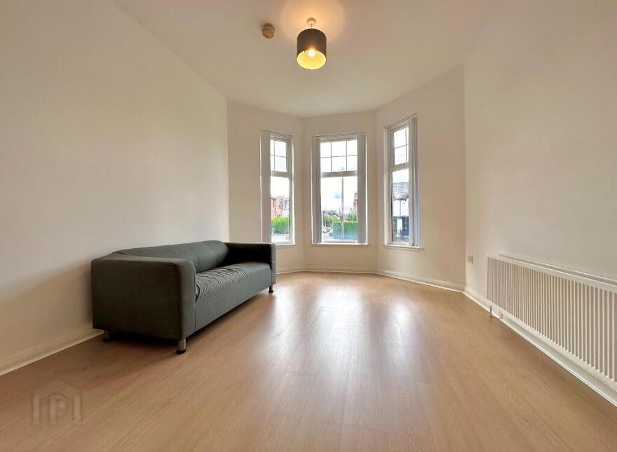 105a Ulsterville Avenue, Belfast, BT9 7AU