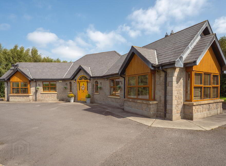 Halverstown, Naas, Kildare, W91F6HK