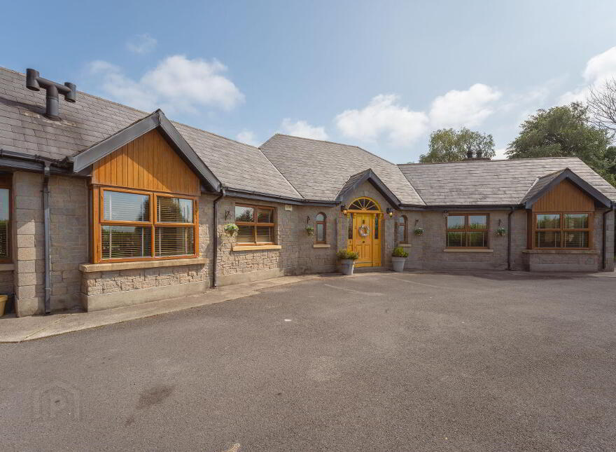 Halverstown, Naas, Kildare, W91F6HK