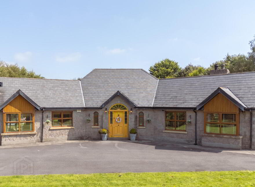 Halverstown, Naas, Kildare, W91F6HK