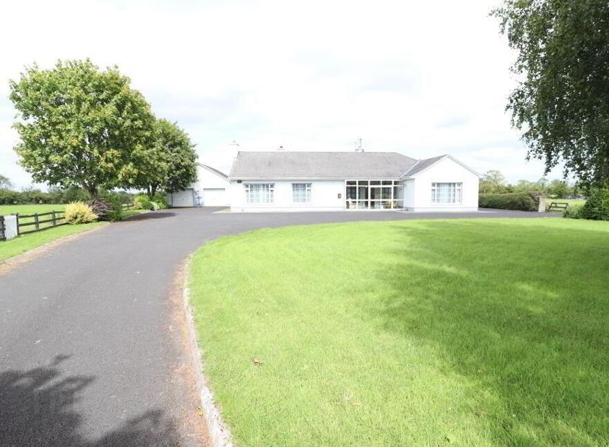 Leacaibhle, Grange Road, Knocklong, Garryspillane, V35CY22