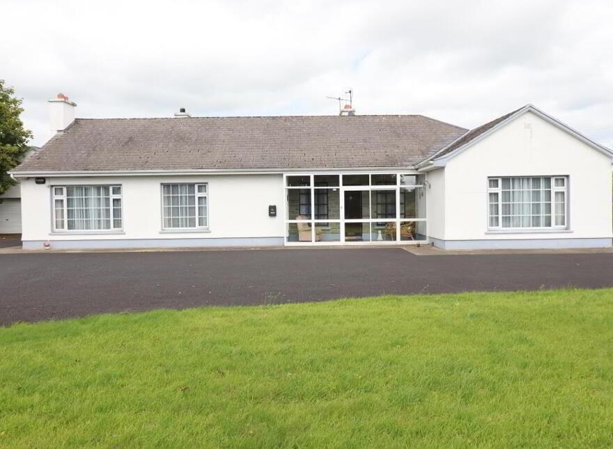 Leacaibhle, Grange Road, Knocklong, Garryspillane, V35CY22