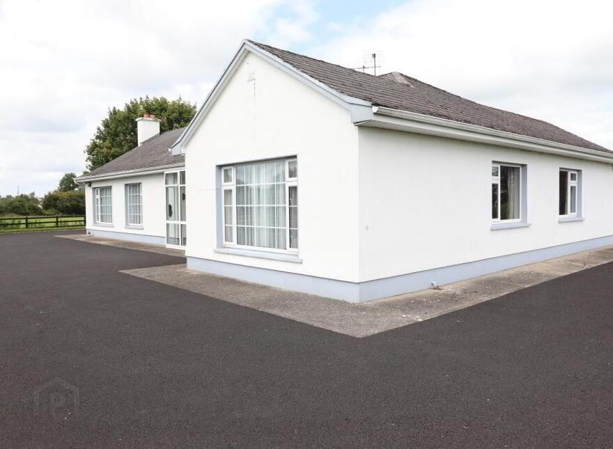 Leacaibhle, Grange Road, Knocklong, Garryspillane, V35CY22
