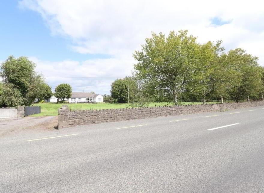 Leacaibhle, Grange Road, Knocklong, Garryspillane, V35CY22