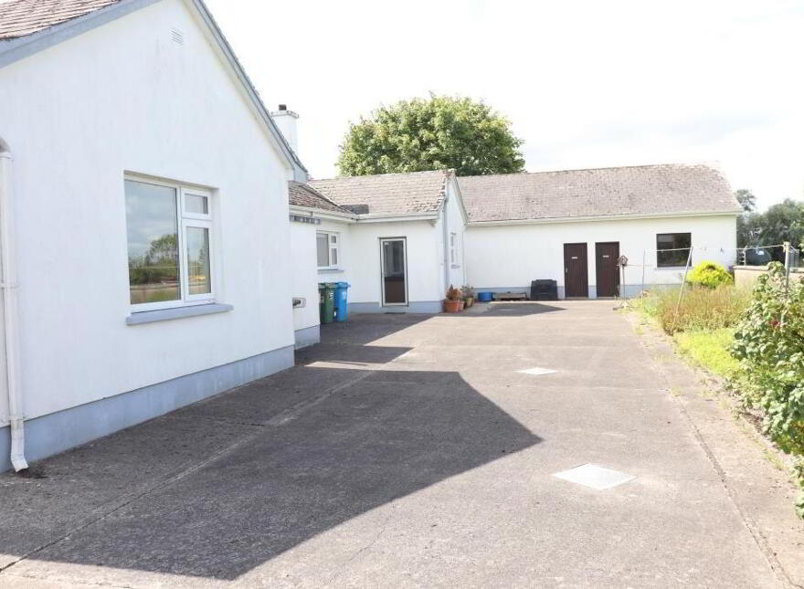 Leacaibhle, Grange Road, Knocklong, Garryspillane, V35CY22