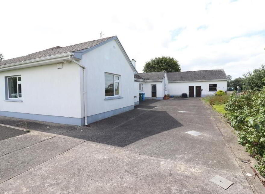 Leacaibhle, Grange Road, Knocklong, Garryspillane, V35CY22