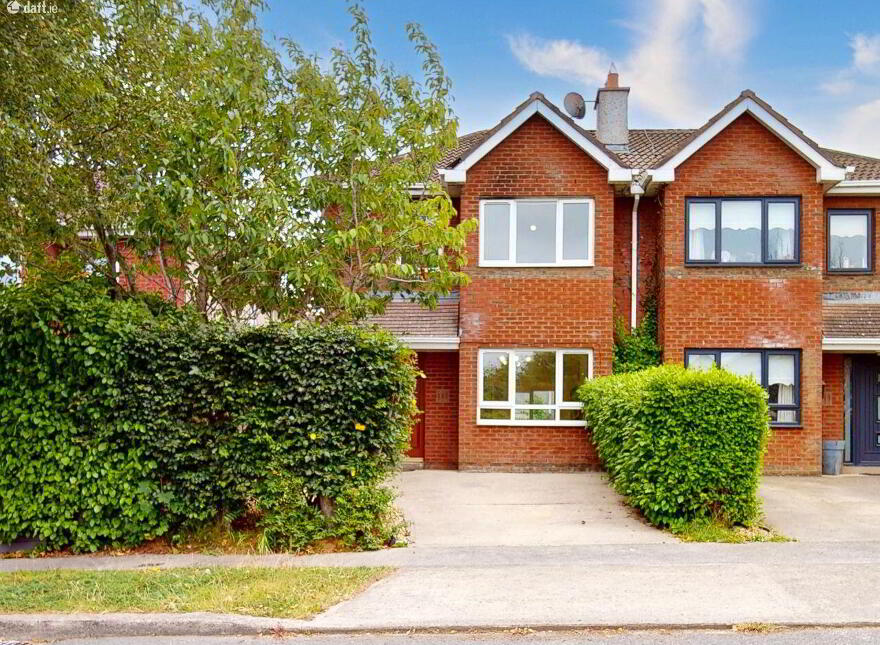 116 Sandford Wood, Swords