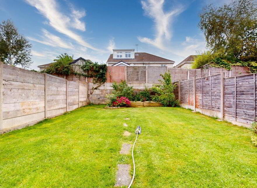 116 Sandford Wood, Swords