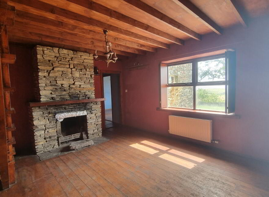 Dooneen, Castletownshend, Skibbereen, P81H702