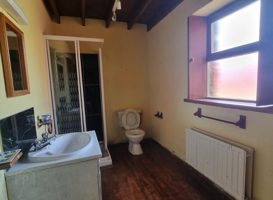 Dooneen, Castletownshend, Skibbereen, P81H702