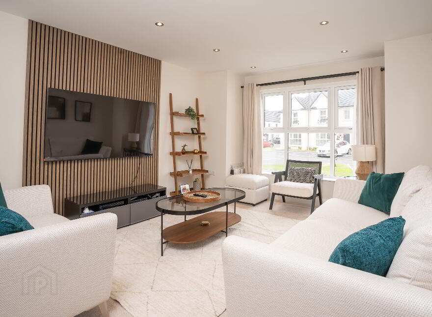 72 The Demesne, Hillsborough Road, Carryduff, BT8 8GU